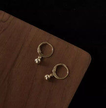 Load image into Gallery viewer, 18K Gold Plate 14mm Lever back 3mm Mini Beads Earrings