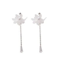 将图片加载到图库查看器,Surgical Steel Acrylic Flower Glass Beads Earrings