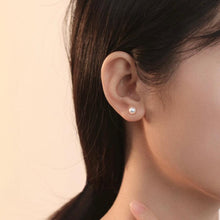 Load image into Gallery viewer, 14K Solid Gold Akoya 5mm Round Pearls Earrings