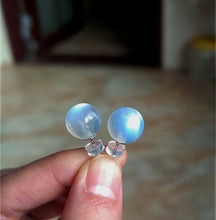이미지를 갤러리 뷰어에 로드 , S925 Sterling Silver 8mm AAA Natural Moonstone Round Beads Stud Earrings