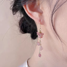이미지를 갤러리 뷰어에 로드 , 18K Gold Plated Hook 3-6mm Strawberry Quartz Chips Dangle Earrings