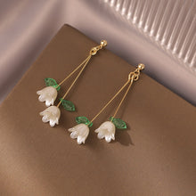 将图片加载到图库查看器,18K Gold Plated Bell Flower Earrings Stud 6cm