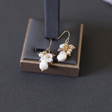 이미지를 갤러리 뷰어에 로드 , 18K Gold Plated 10mm Flora Blooming Mother of Pearl Freshwater Pearls Earrings