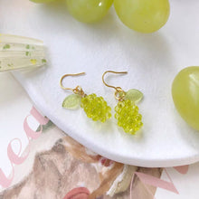 이미지를 갤러리 뷰어에 로드 , Green 18K Gold Plated Grapes Glass Fruit Leaves Beads Earrings Dangle