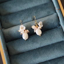 이미지를 갤러리 뷰어에 로드 , 18K Gold Plated 10mm Flora Blooming Mother of Pearl Freshwater Pearls Earrings