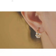 将图片加载到图库查看器,Korean Fashion Baroque 4mm Pearl Hoop Stud Earrings