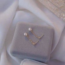 将图片加载到图库查看器,Minimalist Silver 925 /18K Gold Plated/ Surgical Steel AAA Oval Small Pearls 4-5mm Chain Earrings