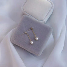 将图片加载到图库查看器,Minimalist Silver 925 /18K Gold Plated/ Surgical Steel AAA Oval Small Pearls 4-5mm Chain Earrings