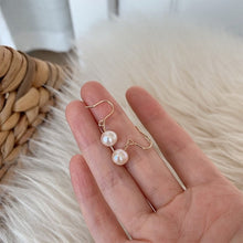 Load image into Gallery viewer, 18K gold plated or steel dangle earrings with 8-8.5mm freshwater AAA off round white pearls, perfect for adding a touch of timeless beauty and sophistication to any outfit.