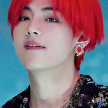将图片加载到图库查看器,Surgical stainless steel BTS-style necklace with a 10mm circle ring and 2x3mm curb chain, adjustable from 16 to 18 inches, perfect for BTS fans and fashion-forward individuals.