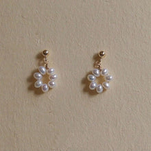 Load image into Gallery viewer, Extra small freshwater baroque pearls circle stud earrings, 3mm size.