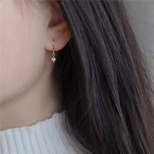 이미지를 갤러리 뷰어에 로드 , 베스트 셀러 1 쌍 18K 금 도금/실버/서지컬 스틸/S925 한국어 4mm 담수 단추 진주 작은 매달려 저자극성 귀걸이