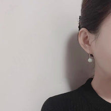 将图片加载到图库查看器,A pair of 18K Gold Plated or S925 Silver earrings with 10mm light green pumpkin jade jadeite gemstones.