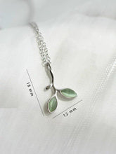 Load image into Gallery viewer, S925 Silver Olive Branch Imitation Cat's Eye Green Stone Necklace ~16-17 inches