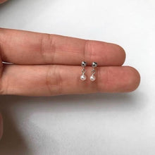 将图片加载到图库查看器,18K Gold Plated/ Surgical Steel 3mm Extra Small Freshwater Button Pearls Stud Earrings