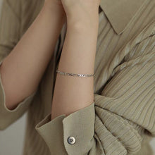 Load image into Gallery viewer, Minimalist Solid Stainless Steel Bracelet Figaro Chain 6/7/8 Inches with Extender