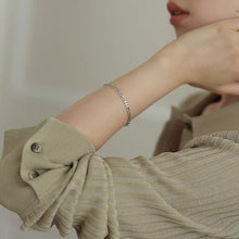 Load image into Gallery viewer, Minimalist Solid Stainless Steel Bracelet Figaro Chain 6/7/8 Inches with Extender