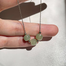 이미지를 갤러리 뷰어에 로드 , 단일 구슬/트리플 구슬 녹색 정통 미처리 연옥 옥 Hetian Jade 10x9mm 목걸이 16-18 인치 봄 반지