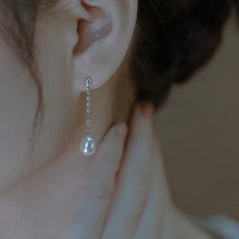 将图片加载到图库查看器,Minimalist Silver 925 /18K Gold Plated/ Surgical Steel AAA Oval Small Pearls 4-5mm Chain Earrings