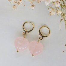 Load image into Gallery viewer, Pair of elegant 18K gold plated earrings featuring 10/12mm rose quartz hearts, adding a touch of romance and elegance to any outfit
