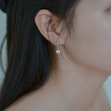 将图片加载到图库查看器,1 Pair Gold/Silver/Steel Single 5mm AAAA Cubic Zirconia Dangle Mini Small Dainty Earrings