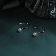 이미지를 갤러리 뷰어에 로드 , 베스트 셀러 1 쌍 18K 금 도금/실버/서지컬 스틸/S925 한국어 4mm 담수 단추 진주 작은 매달려 저자극성 귀걸이