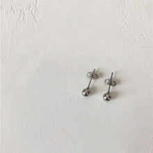 将图片加载到图库查看器,4mm Solid Surgical Steel Hypoallergenic Ball Post Earrings Stud Small 14-15mm Short Post Sleeper Stud
