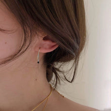 将图片加载到图库查看器,18K gold plated, silver, or surgical steel earrings with 4mm small black natural tourmaline faceted beads, 2.5cm in length, perfect for adding a touch of elegance and sparkle to any outfit.