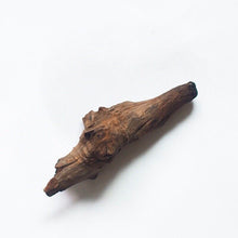 Load image into Gallery viewer, Aquarium Decor 1 PC Small Size Real Driftwood For Fish Tank Pleco Driftwood Shape May Vary
