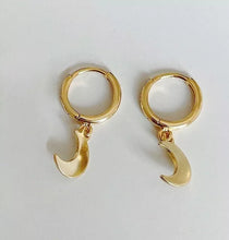 将图片加载到图库查看器，18K Gold Plated 15mm Hoop Moon 12mm Earrings
