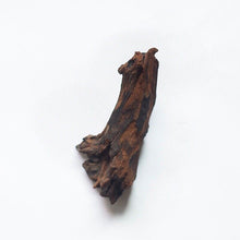 Load image into Gallery viewer, Aquarium Decor 1 PC Small Size Real Driftwood For Fish Tank Pleco Driftwood Shape May Vary
