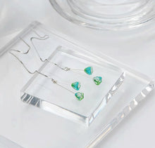 Load image into Gallery viewer, Surgical Steel 6mm Blue Green Bell Flower Earrings
