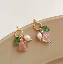 Load image into Gallery viewer, 18K Gold Plated Strawberry Pearls Earrings
