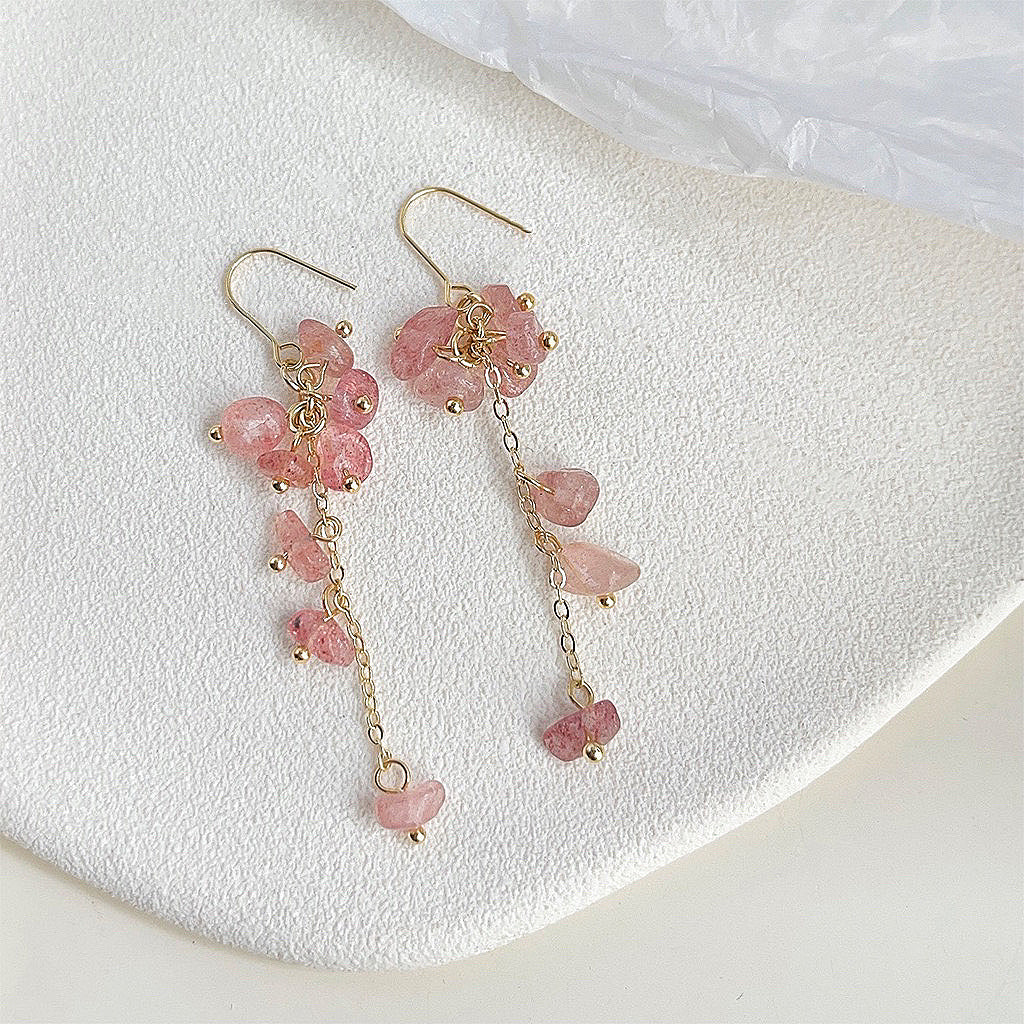 18K Gold Plated Hook 3-6mm Strawberry Quartz Chips Dangle Earrings