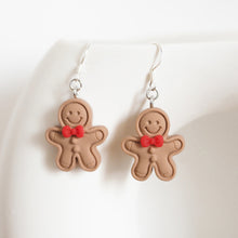 이미지를 갤러리 뷰어에 로드 , S925 Gingerbread Man Ornaments Gingerbread Figurines Xmas Earrings
