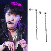 이미지를 갤러리 뷰어에 로드 , BTS style Kpop studs with 2cm rectangle charms and punk chain design, steel earrings, 5.5-6cm in length.
