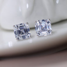 Load image into Gallery viewer, Asscher Cut Moissanite Earrings, Platinum Plated S925, Elegant Jewelry.
