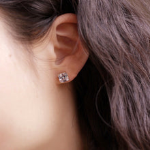 Load image into Gallery viewer, Asscher Cut Moissanite Earrings, Platinum Plated S925, Elegant Jewelry.
