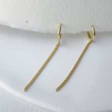 Load image into Gallery viewer, 18K gold-plated hoop earrings with 16mm hoop and tassel chains, measuring 6cm in length. Minimalist design suitable for casual or formal wear.
