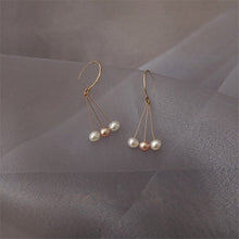 Load image into Gallery viewer, Natural baroque Peach and white pearls dangle nickel free steel earrings
