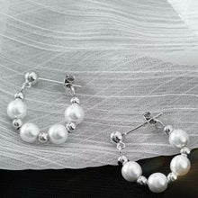 이미지를 갤러리 뷰어에 로드 , 스틸 한국 패션 5mm 크리스탈 진주 스와로브스키 요소 후프 스터드 귀걸이
