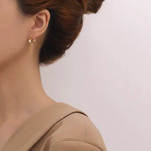 이미지를 갤러리 뷰어에 로드 , 한국 골드/실버 체인 트렌드 패션 4mm 크리스탈 진주 귀걸이
