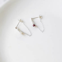 将图片加载到图库查看器，Asymmetrical 2-piece Different Design Earrings with 3mm Extra Small Baroque Pearls and Garnet Beads, Chic Jewelry.
