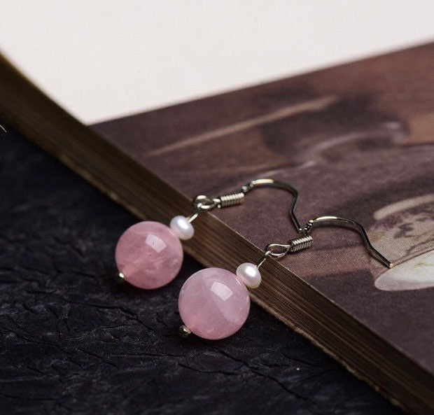 Dangle earrings with 3mm natural pearl, 8mm rose quartz, set in 925 sterling silver.