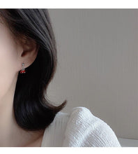 이미지를 갤러리 뷰어에 로드 , 스틸 3mm 작은 미니 가넷 천연 보석 귀걸이
