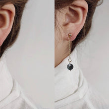 Load image into Gallery viewer, Silver/Gold Asymmetrical 2pc Different Design Black Natural Pearl 5mm Chain Earrings Stud
