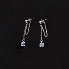 将图片加载到图库查看器，Steel Korean fashion chain link earrings with 6mm sugar cube charms, 5cm in length, perfect for a unique and trendy look.
