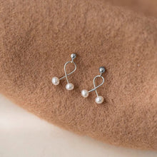 将图片加载到图库查看器，Gold/Silver Korean Fashion Steel 3mm Natural Button Pearls Mini Stud Minimalist Earrings
