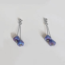 이미지를 갤러리 뷰어에 로드 , 한국 스틸 유리 베이비 벨 플라워 블루 라즈베리 6x4mm 귀걸이
