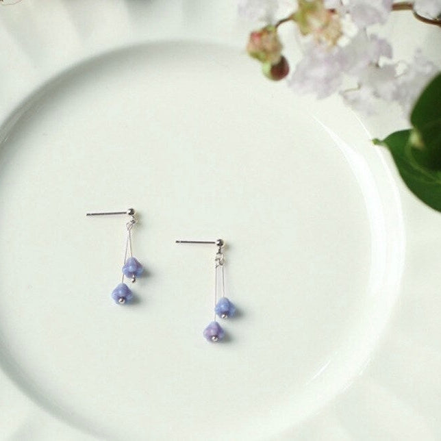 한국 스틸 유리 베이비 벨 플라워 블루 라즈베리 6x4mm 귀걸이